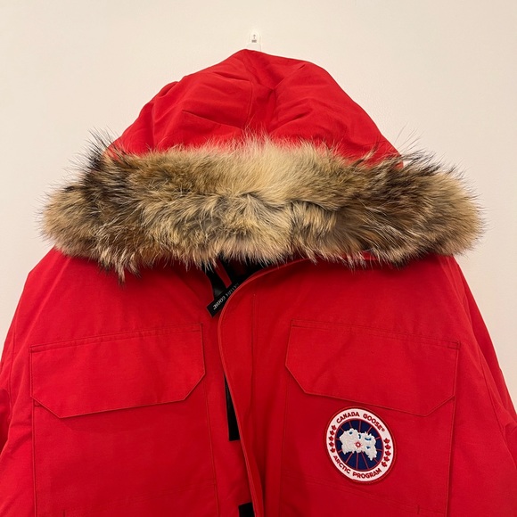 Canada Goose Men’s Expedition Parka - Picture 6 of 13